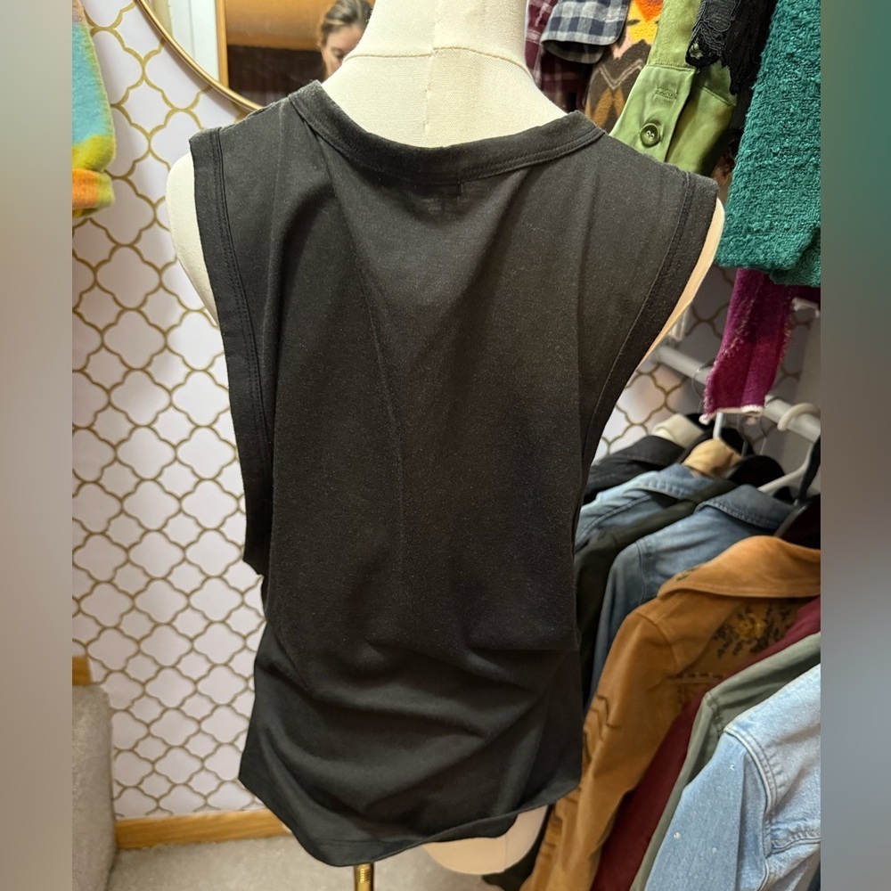 Stone Cold Fox 2 tanks Son of a Beach (Side Tie Tank) and  Wanna Bake Out XS - Picture 7 of 8